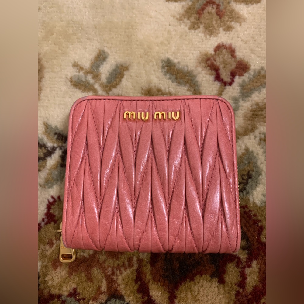 MIU MIU MATELASSE NAPPA LEATHER ENVELOPE SMALL WALLET - WOMEN